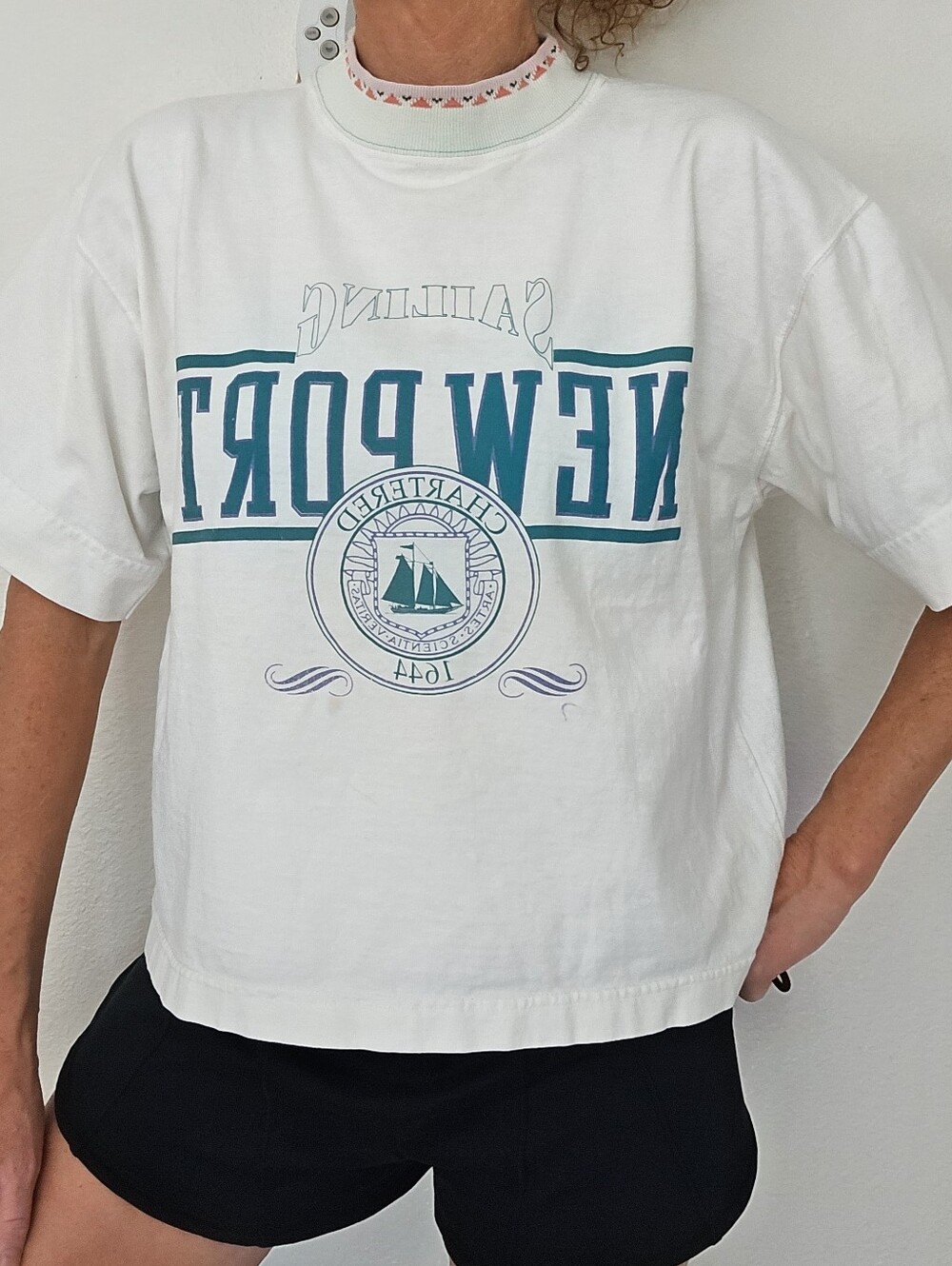 🐬VTG 80s Graphic Box Cut Cotton Tee